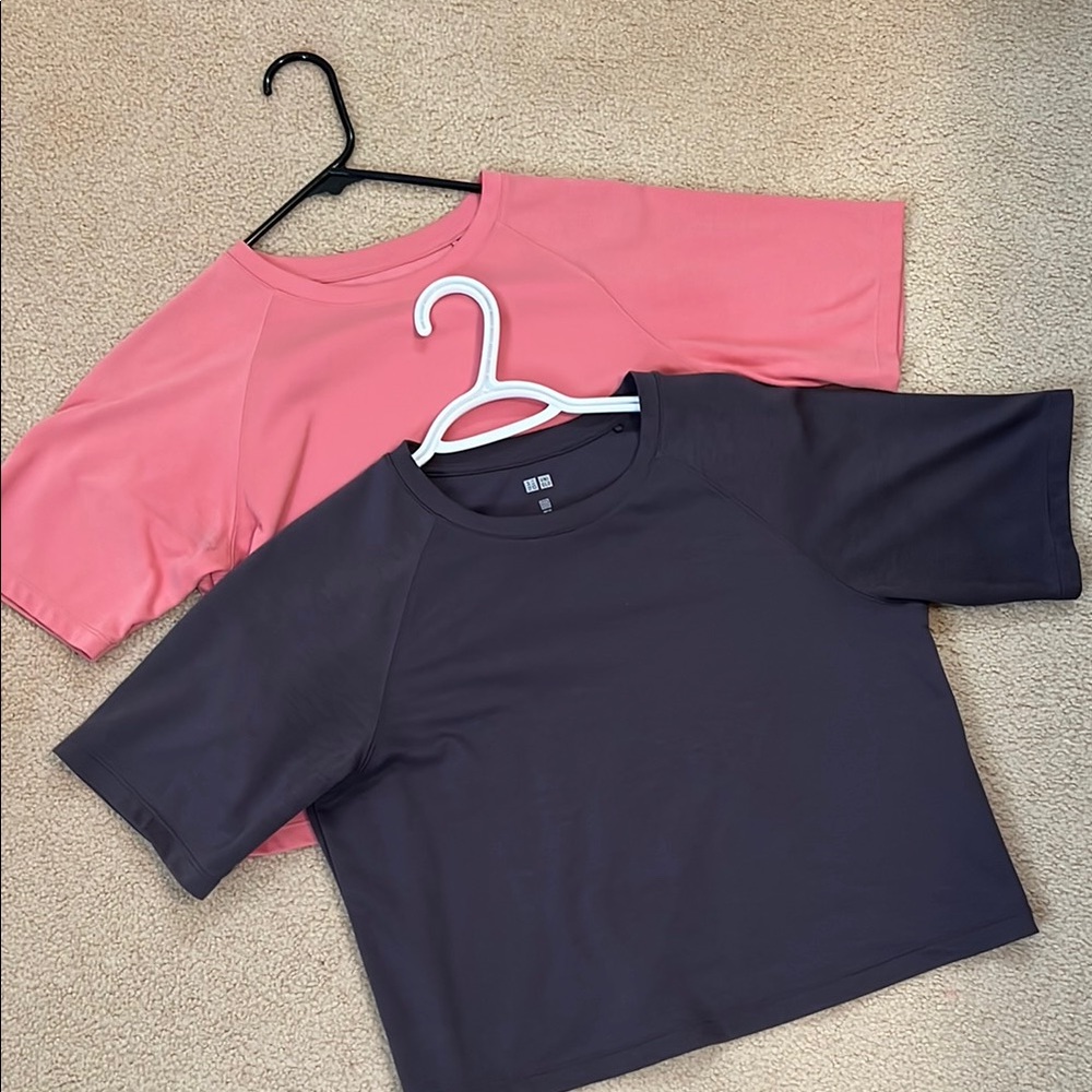 Uniqlo Crop Tops XS